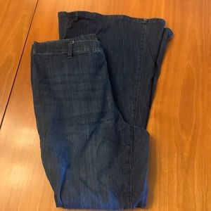 Judy Blue Super Flare Jeans